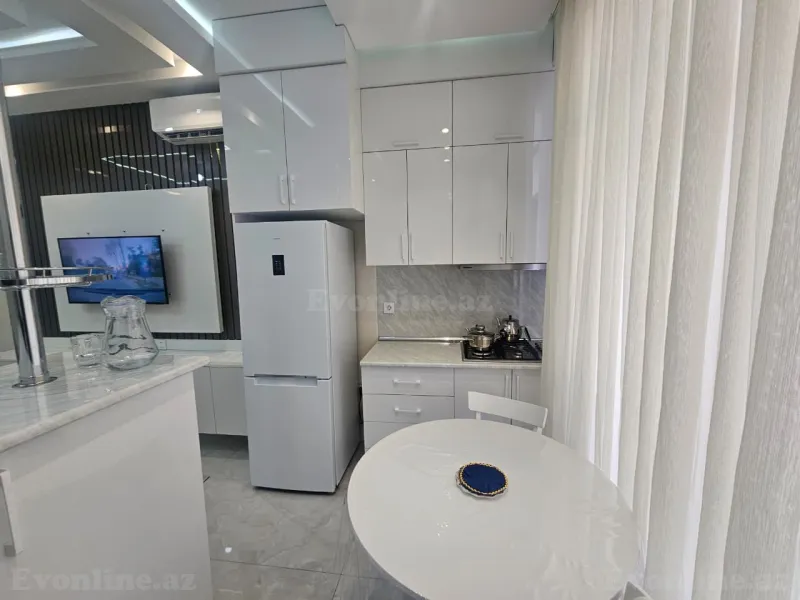 Satılır 2 otaqlı Mənzil Yeni tikili 59 m² 7-ci mikrorayon - şəkil 4