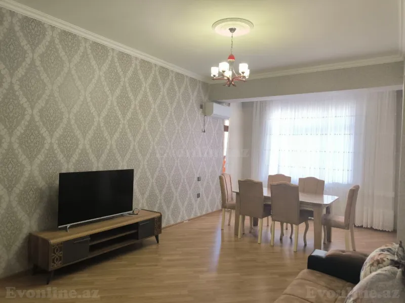 3 otaqlı Mənzil 102 m² Bayıl Kirayə verilir