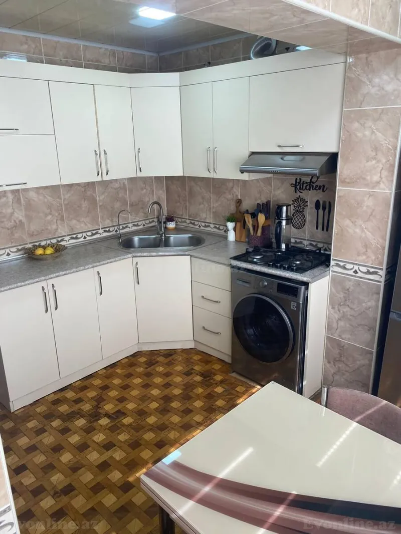 Satılır 4 otaqlı Mənzil Köhnə tikili 120 m² Nəriman Nərimanov m. - şəkil 17