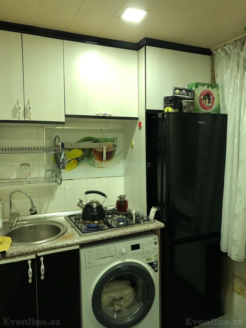 Kirayə verilir 1 otaqlı Mənzil Köhnə tikili 45 m² Neftçilər m. - şəkil 4