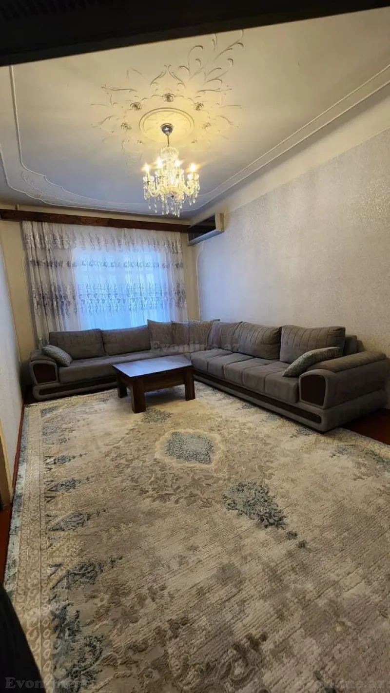 5 otaqlı Mənzil 110 m² Bakıxanov Satılır