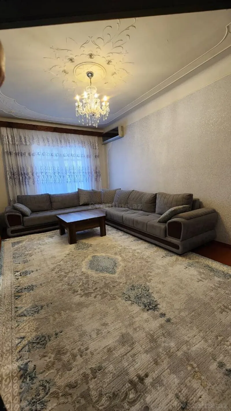 Satılır 5 otaqlı Mənzil Köhnə tikili 110 m² Bakıxanov - şəkil 8