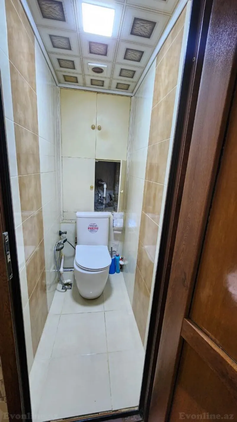 Satılır 5 otaqlı Mənzil Köhnə tikili 110 m² Bakıxanov - şəkil 11
