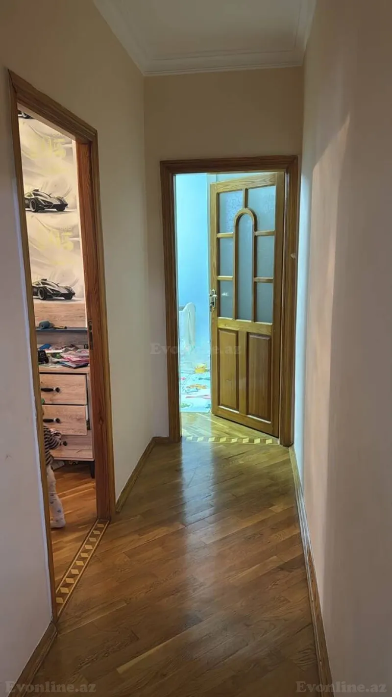 Satılır 5 otaqlı Mənzil Köhnə tikili 120 m² Suraxanı r. - şəkil 10