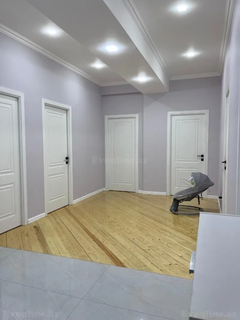 Satılır 3 otaqlı Mənzil Yeni tikili 133 m² Həzi Aslanov m. - şəkil 13