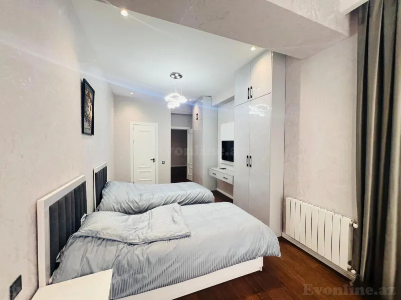 Kirayə verilir 5 otaqlı Mənzil Yeni tikili 220 m² Elmlər Akademiyası m. - şəkil 9