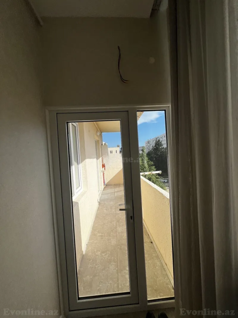 Satılır 2 otaqlı Mənzil Köhnə tikili 65 m² Xalqlar Dostluğu m. - şəkil 16