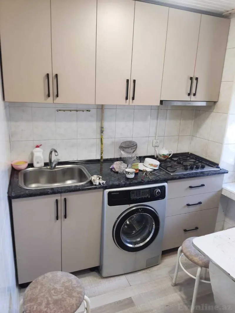 Kirayə verilir 2 otaqlı Mənzil Köhnə tikili 47 m² Qara Qarayev m. - şəkil 5