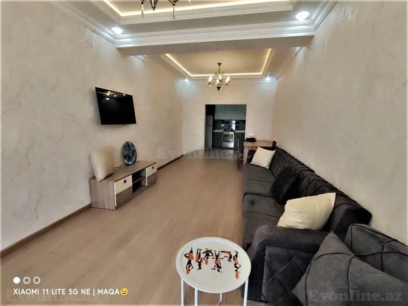 Kirayə verilir 2 otaqlı Mənzil Yeni tikili 103 m² 28 May m.