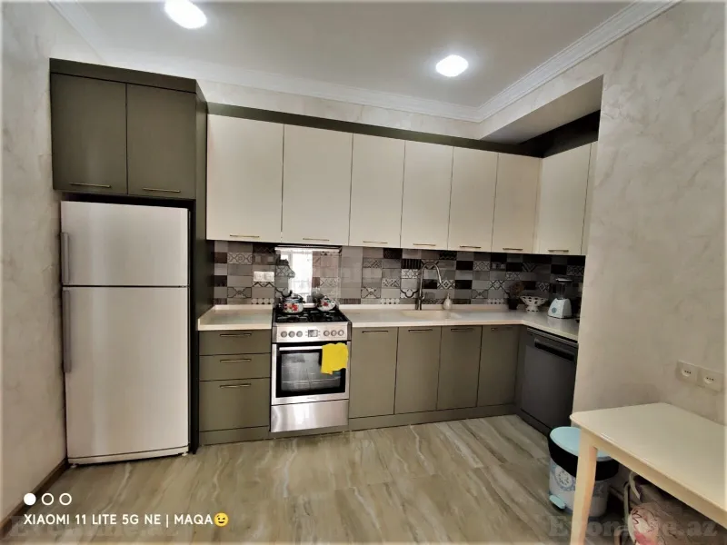 Kirayə verilir 2 otaqlı Mənzil Yeni tikili 103 m² 28 May m. - şəkil 13