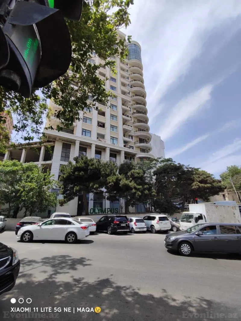 Kirayə verilir 2 otaqlı Mənzil Yeni tikili 103 m² 28 May m. - şəkil 30