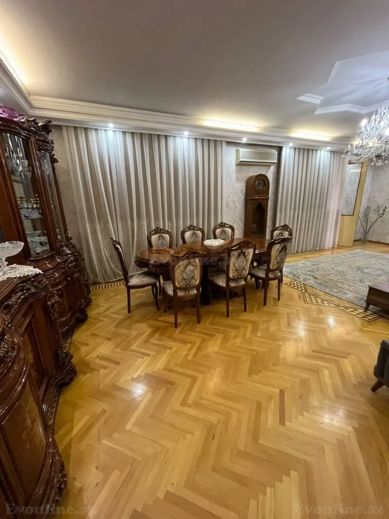 Satılır 4 otaqlı Mənzil Köhnə tikili 115 m² Nəsimi r. - şəkil 3