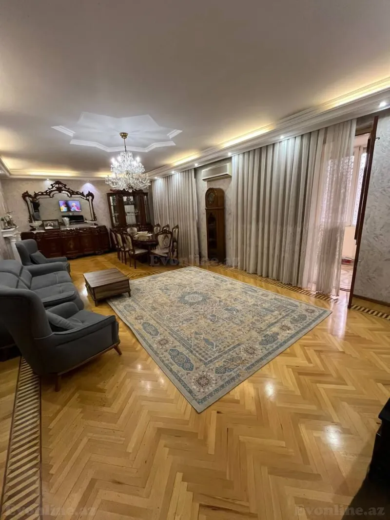 Satılır 4 otaqlı Mənzil Köhnə tikili 115 m² Nəsimi r. - şəkil 5