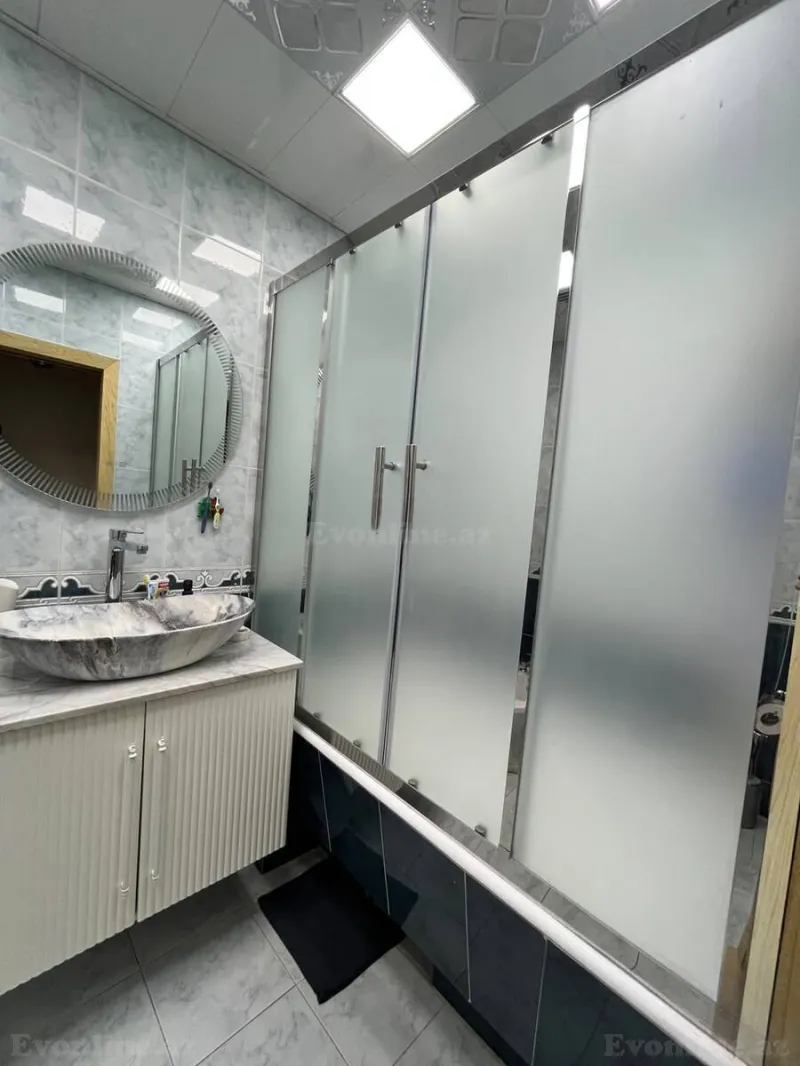 Satılır 4 otaqlı Mənzil Köhnə tikili 115 m² Nəsimi r. - şəkil 13