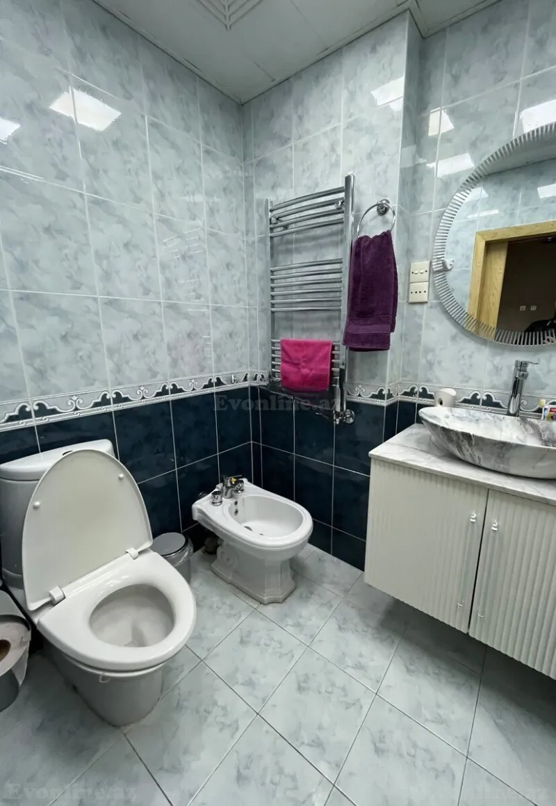 Satılır 4 otaqlı Mənzil Köhnə tikili 115 m² Nəsimi r. - şəkil 14