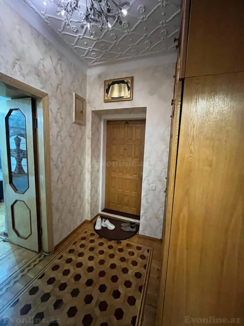 Satılır 4 otaqlı Mənzil Köhnə tikili 115 m² Nəsimi r. - şəkil 16