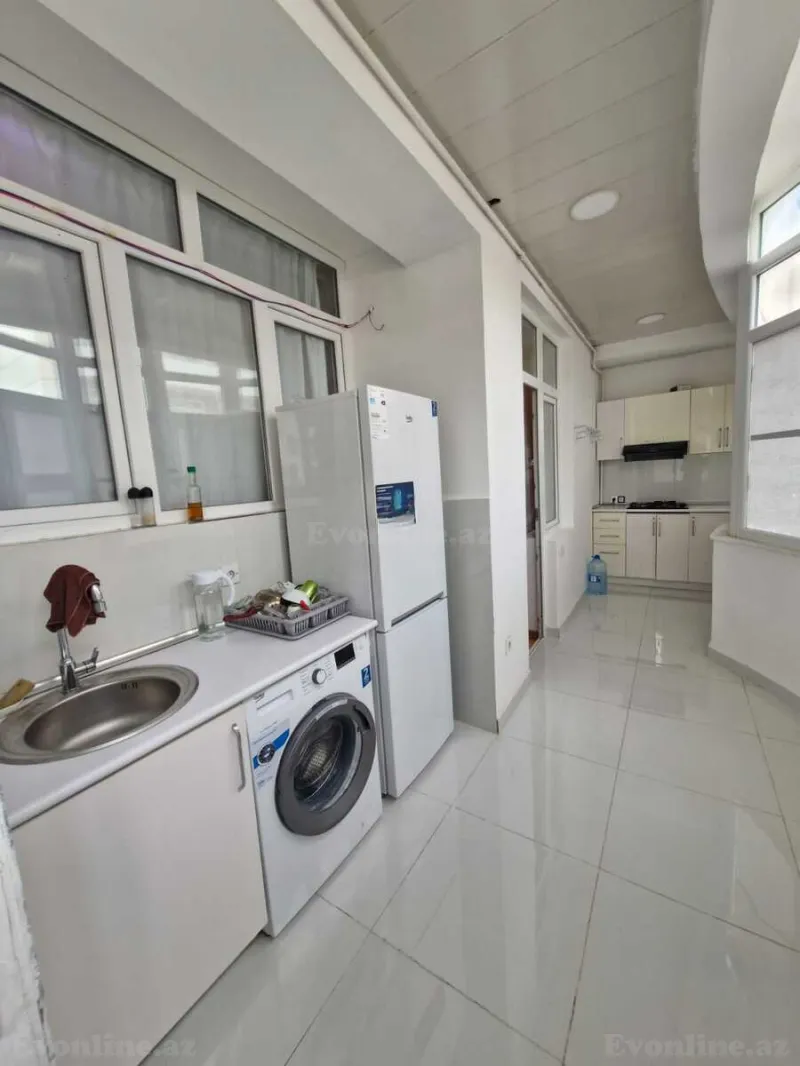 Kirayə verilir 2 otaqlı Mənzil Yeni tikili 90 m² Xətai m. - şəkil 7