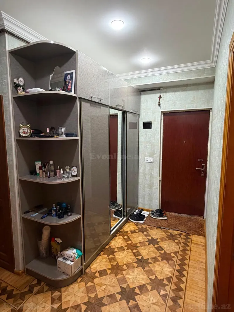 Satılır 3 otaqlı Mənzil Köhnə tikili 85 m² İnşaatçılar m. - şəkil 5