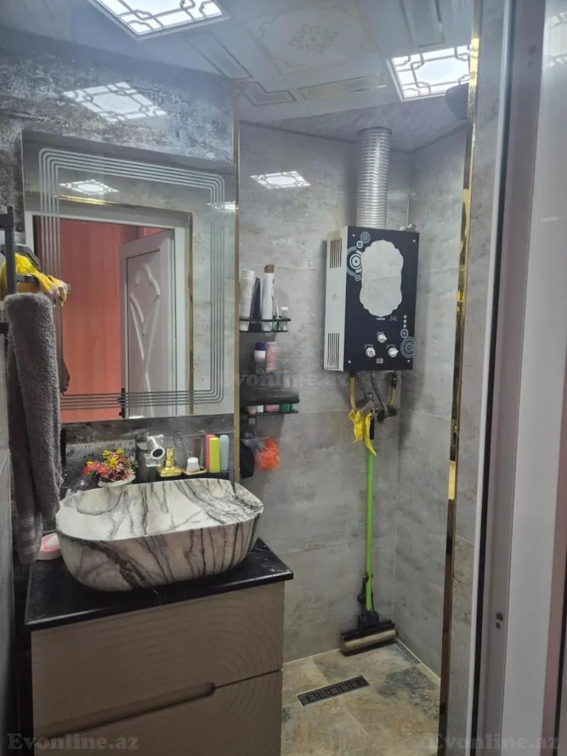 Satılır 3 otaqlı Mənzil Köhnə tikili 85 m² Nərimanov r. - şəkil 12