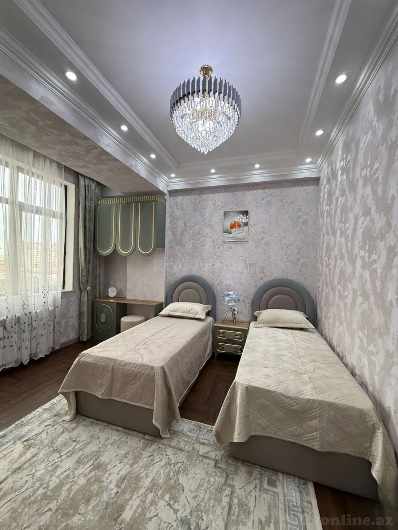 Satılır 3 otaqlı Mənzil Yeni tikili 127 m² Qara Qarayev m. - şəkil 6