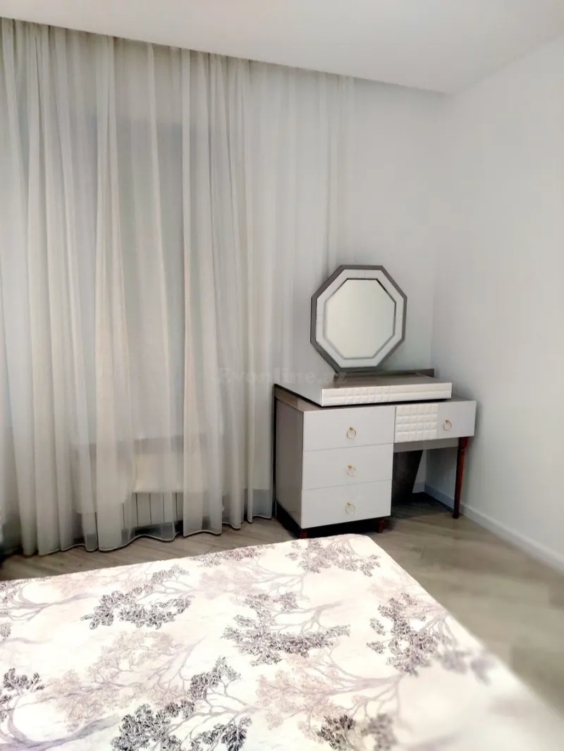 Kirayə verilir 6 otaqlı Həyət evi 350 m² Novxanı - şəkil 8