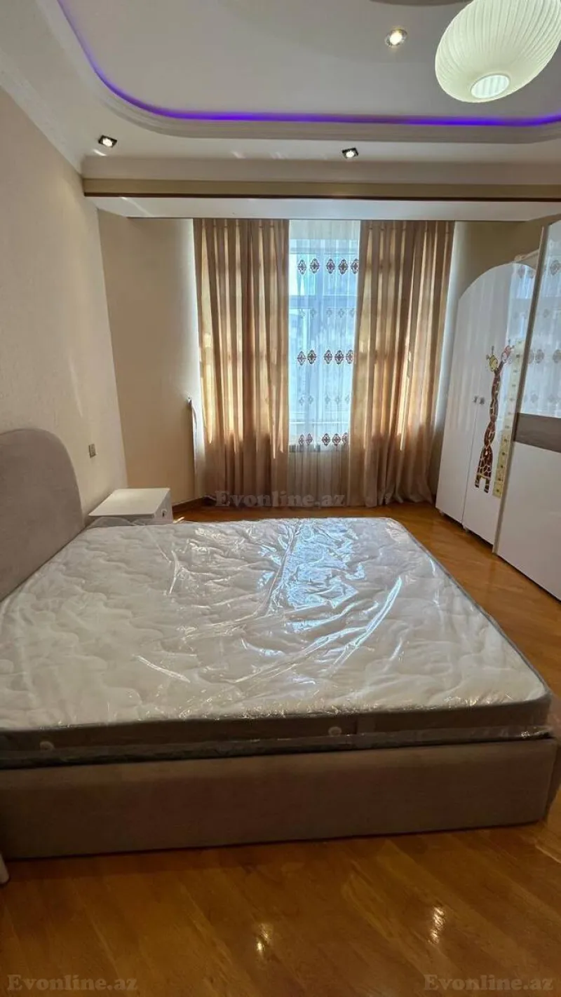 Kirayə verilir 2 otaqlı Mənzil Yeni tikili 70 m² Neftçilər m. - şəkil 5