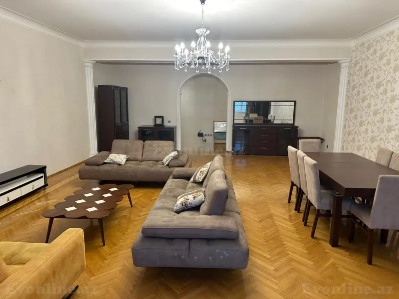 Satılır 3 otaqlı Mənzil Yeni tikili 180 m² İnşaatçılar m. - şəkil 2