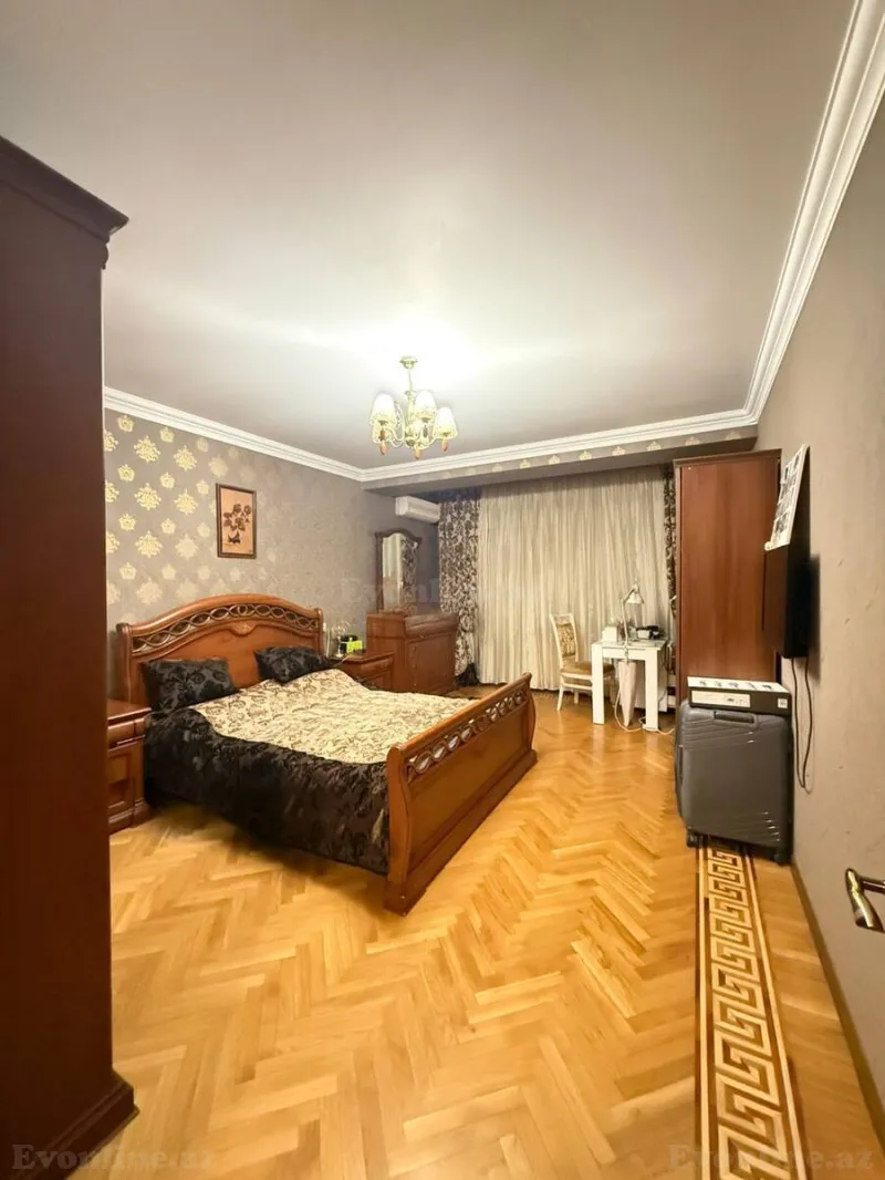 Satılır 4 otaqlı Mənzil Köhnə tikili 120.3 m² Bayıl - şəkil 4