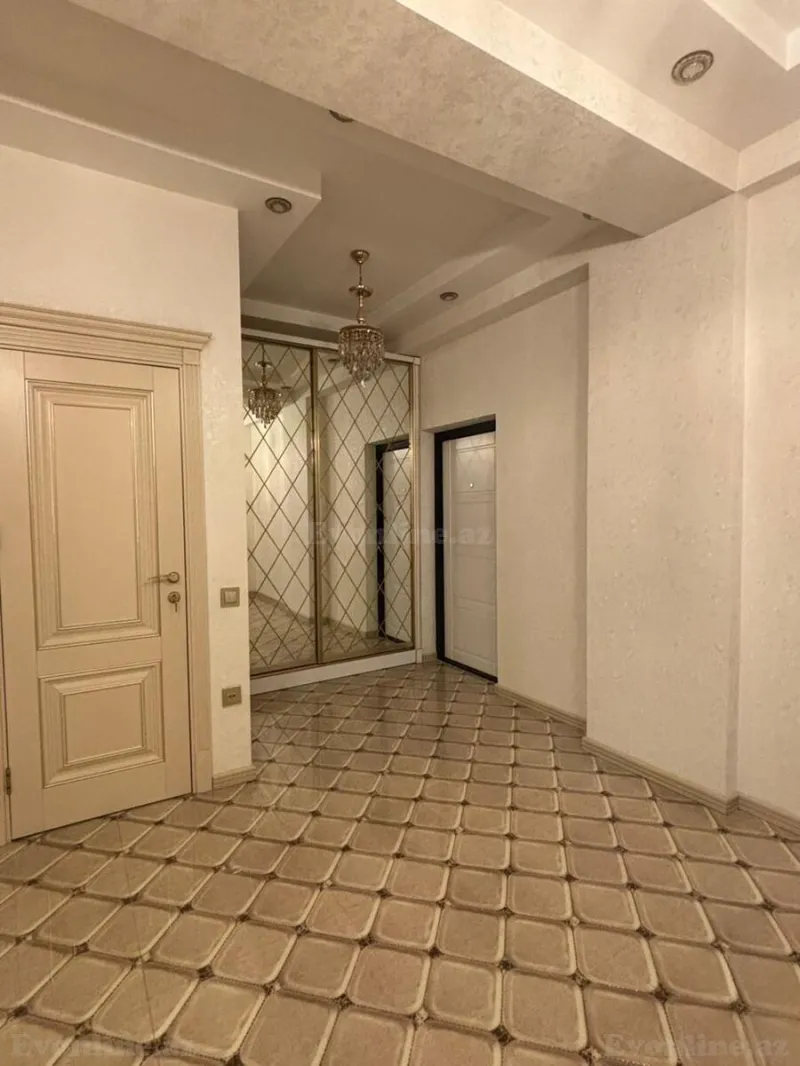 Kirayə verilir 3 otaqlı Mənzil Yeni tikili 130 m² 8 Noyabr m. - şəkil 8