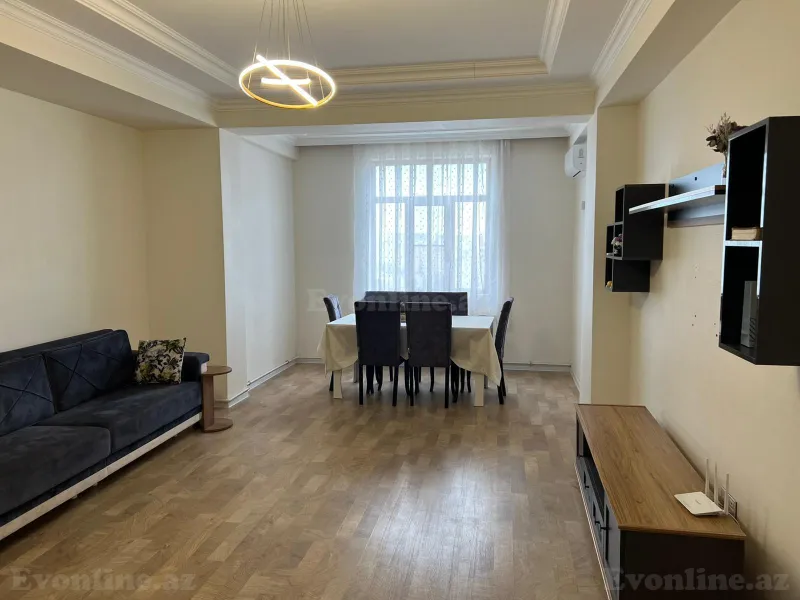 Kirayə verilir 2 otaqlı Mənzil Yeni tikili 90 m² Əhmədli m.