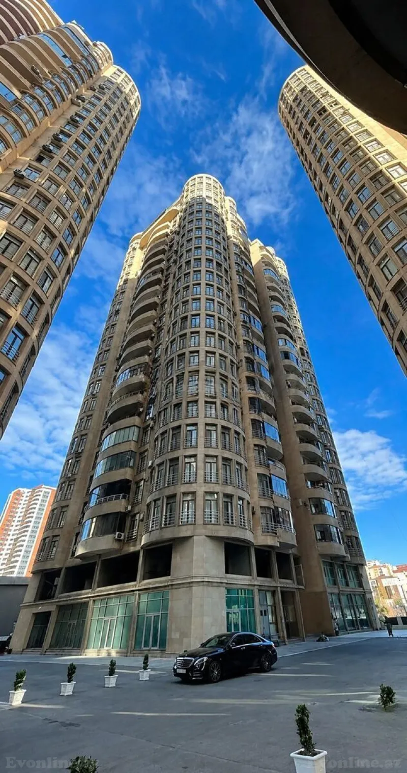 Satılır 3 otaqlı Mənzil Yeni tikili 156 m² Xətai m.