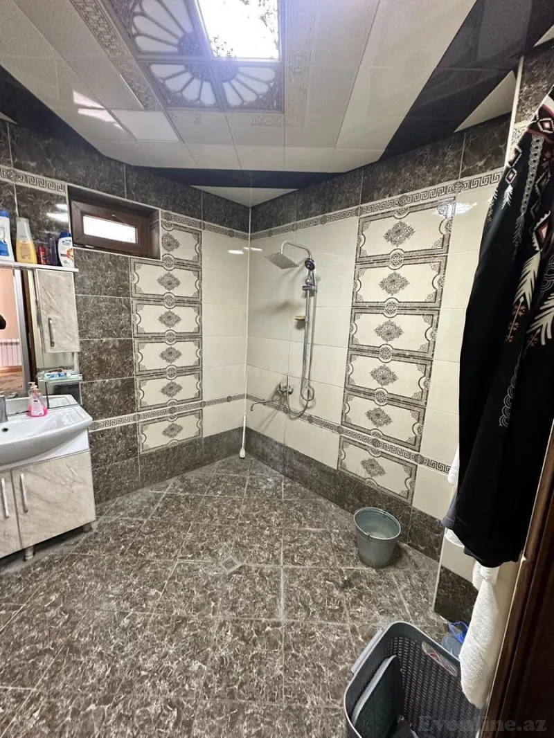 Satılır 8 otaqlı Həyət evi 230 m² Saray - şəkil 11