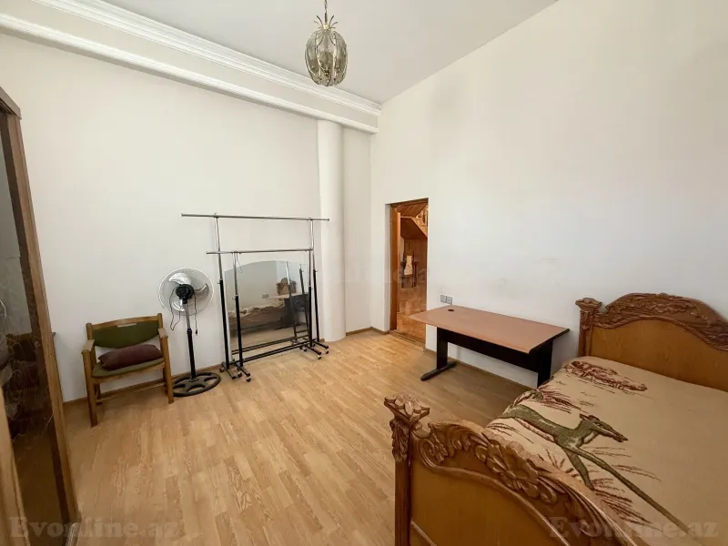Satılır 7 otaqlı Həyət evi 300 m² Biləcəri - şəkil 8