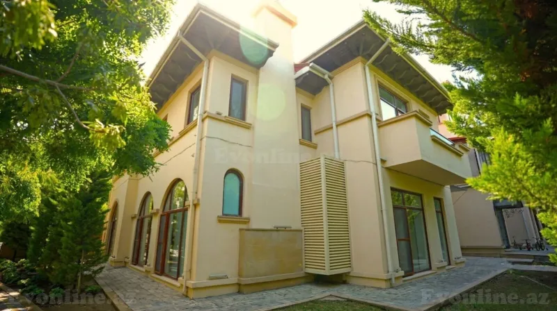 8 otaqlı Həyət evi 600 m² Nardaran Kirayə verilir