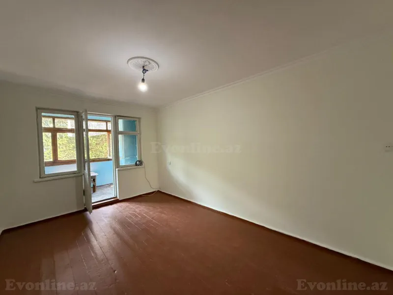 2 otaqlı Mənzil 55 m² Neftçilər m. Satılır