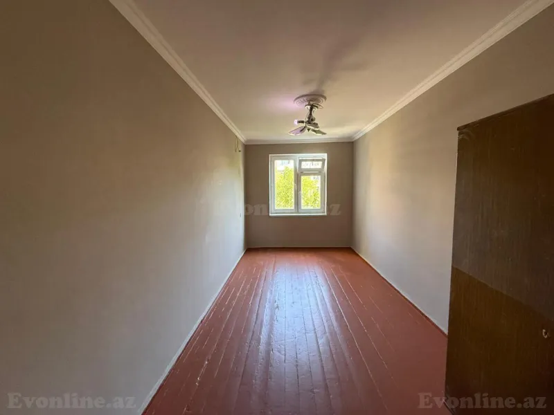 Satılır 2 otaqlı Mənzil Köhnə tikili 55 m² Neftçilər m. - şəkil 4