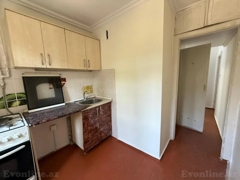 Satılır 2 otaqlı Mənzil Köhnə tikili 55 m² Neftçilər m. - şəkil 6