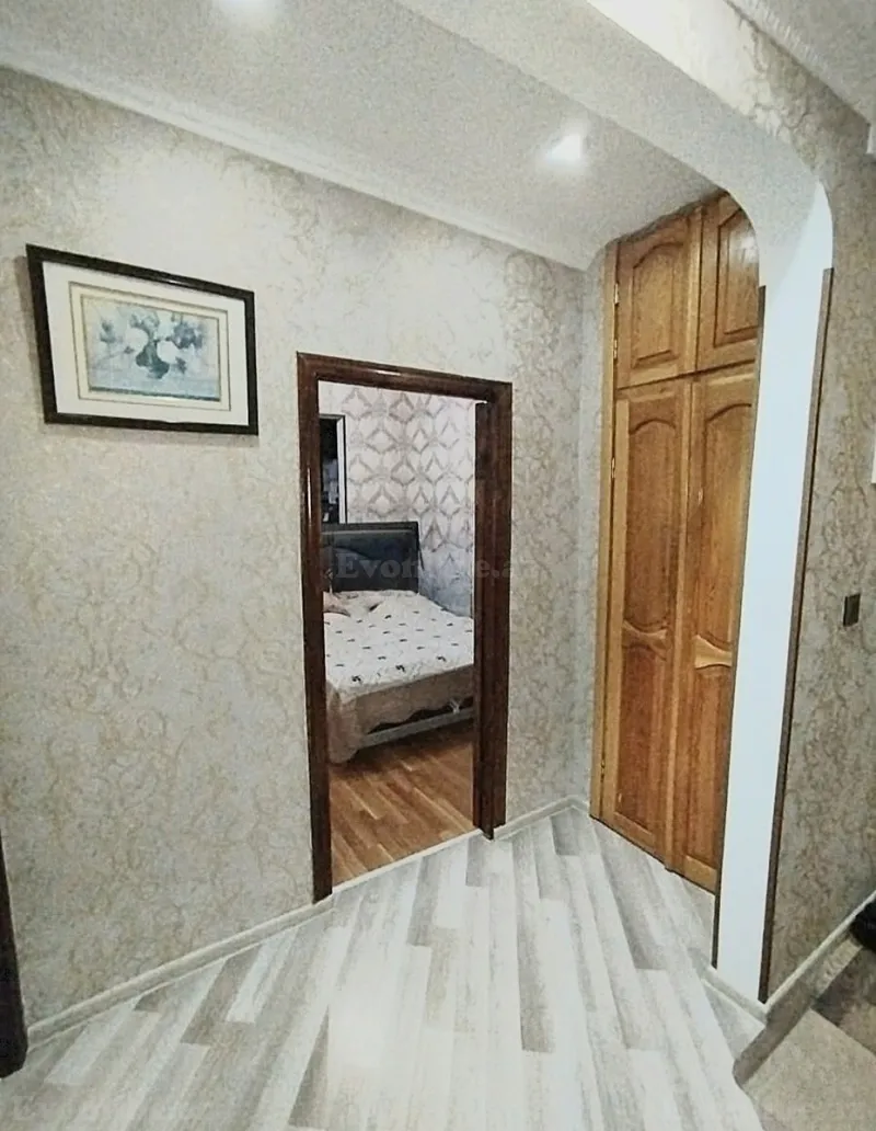 Satılır 3 otaqlı Mənzil Köhnə tikili 80 m² Yeni Günəşli - şəkil 9