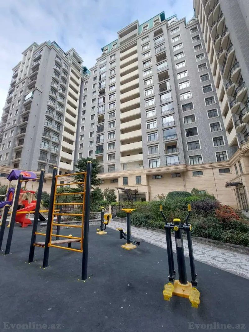 Satılır 4 otaqlı Mənzil Yeni tikili 240 m² Nəsimi r. - şəkil 2