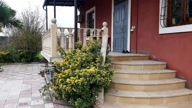 Kirayə verilir 3 otaqlı Həyət evi 120 m² Binəqədi r. - şəkil 2