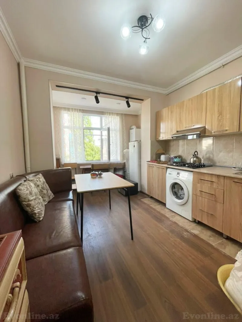 Kirayə verilir 2 otaqlı Mənzil Köhnə tikili 60 m² Yasamal r. - şəkil 8
