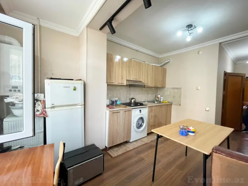 Kirayə verilir 2 otaqlı Mənzil Köhnə tikili 60 m² Yasamal r. - şəkil 10