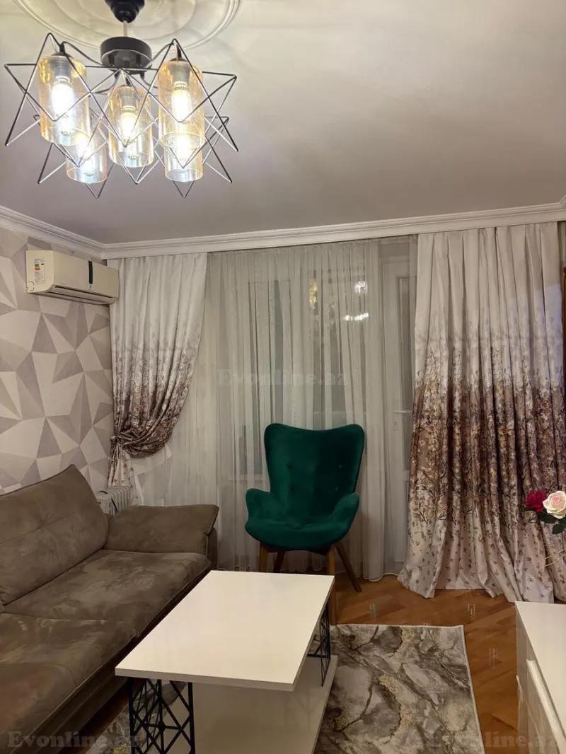 Satılır 1 otaqlı Mənzil Köhnə tikili 40 m² 8 Noyabr m. - şəkil 12