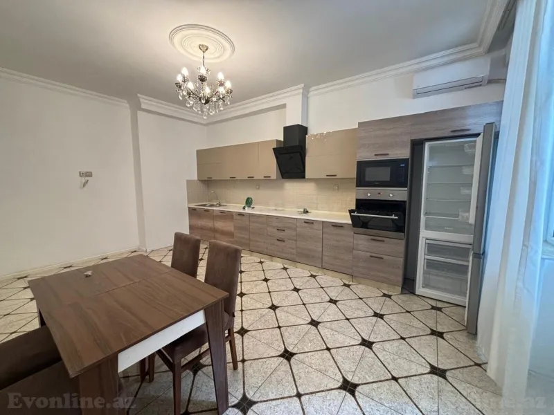 Kirayə verilir 3 otaqlı Mənzil Yeni tikili 140 m² Xətai r. - şəkil 9