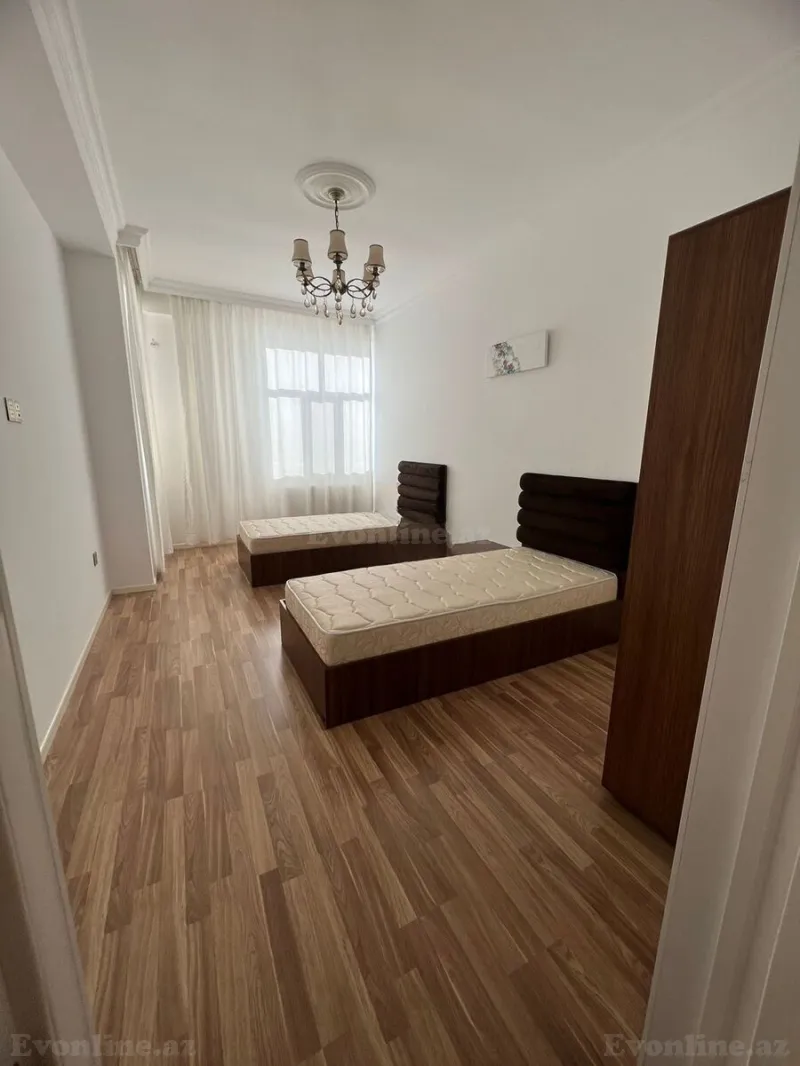 Kirayə verilir 3 otaqlı Mənzil Yeni tikili 140 m² Xətai r. - şəkil 12