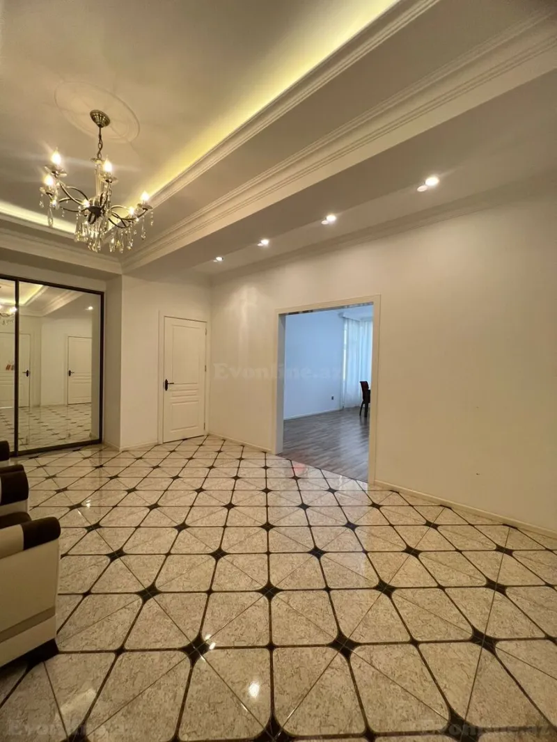 Kirayə verilir 3 otaqlı Mənzil Yeni tikili 140 m² Xətai r. - şəkil 13