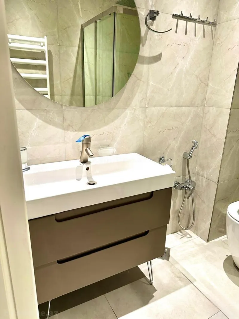 Satılır 3 otaqlı Mənzil Yeni tikili 122 m² 28 May m. - şəkil 18