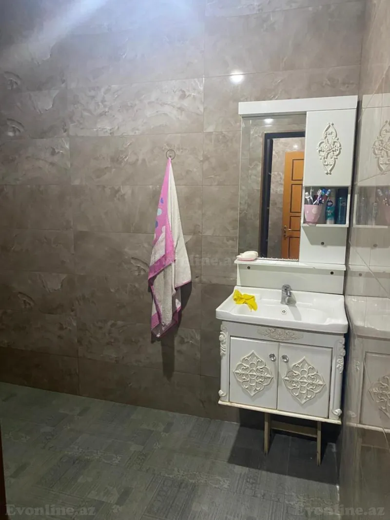 Satılır 8 otaqlı Həyət evi 300 m² Badamdar - şəkil 11