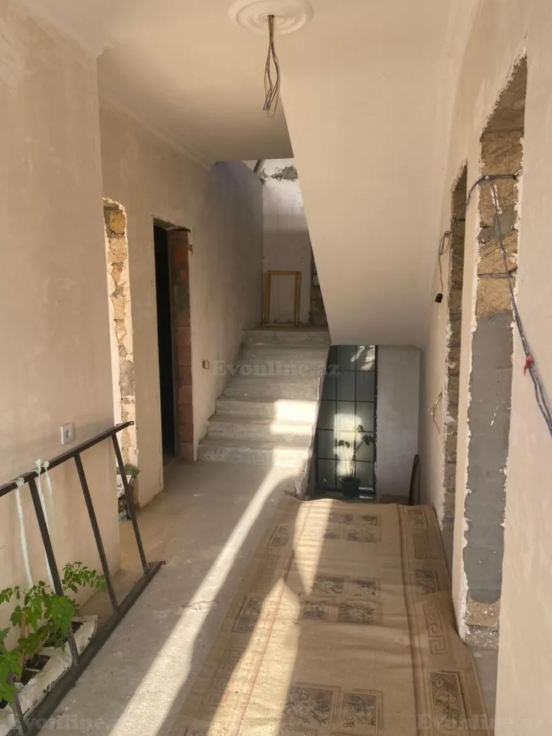 Satılır 8 otaqlı Həyət evi 300 m² Badamdar - şəkil 28
