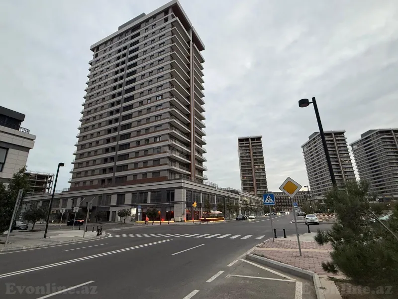 Satılır 4 otaqlı Mənzil Yeni tikili 195 m² Ağ şəhər - şəkil 2
